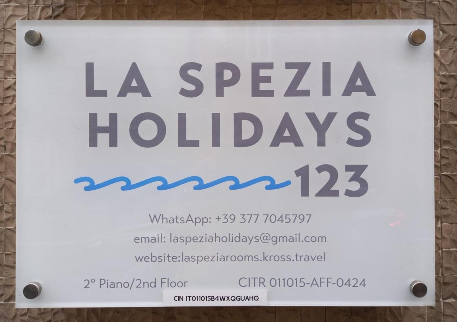 La Spezia Holidays 123 Exterior photo